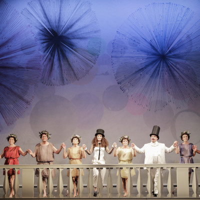 NEU: Gemeinsam ins Theater NEU: Gemeinsam ins Theater